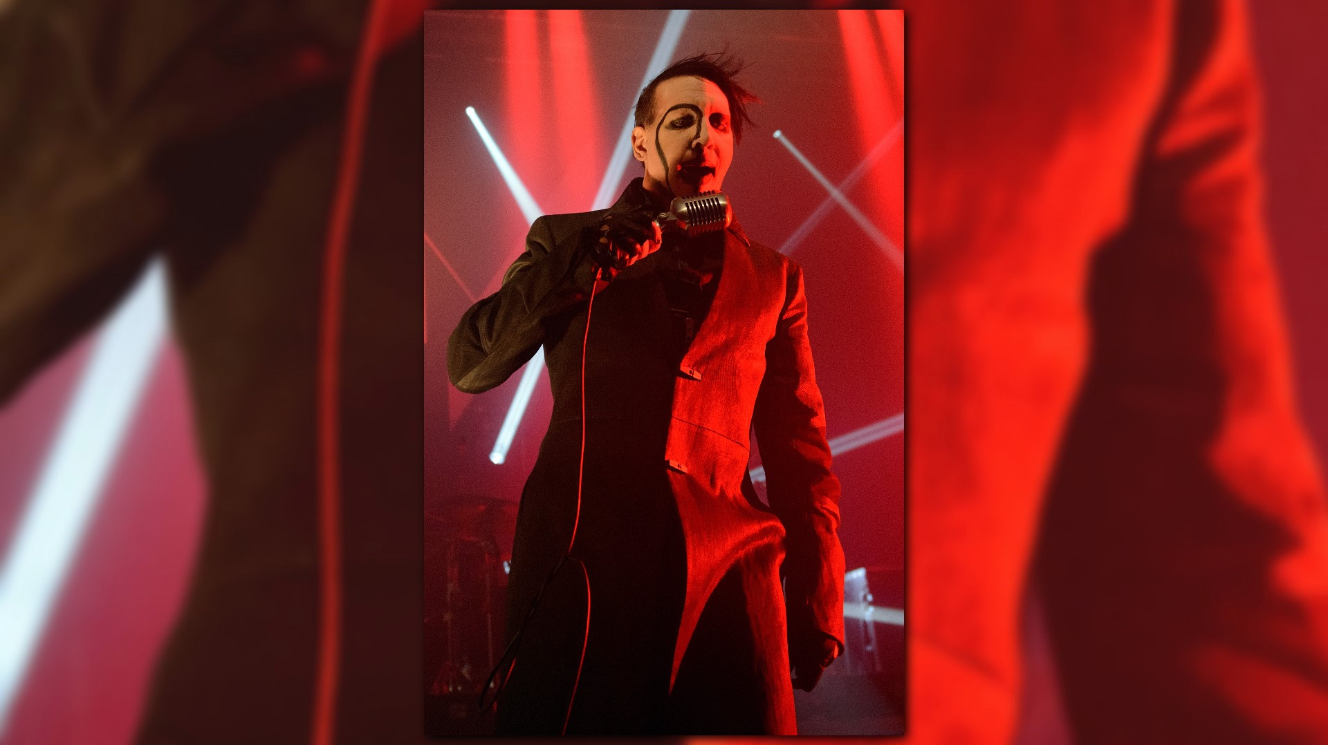 Marilyn Manson Cancels Appearance At Az State Fair After Onstage